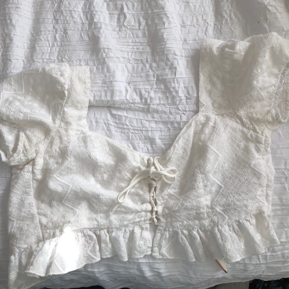 Vintage inspired lace crop top